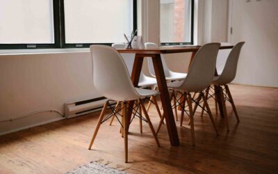 LAYING MOSAIC TILES ART