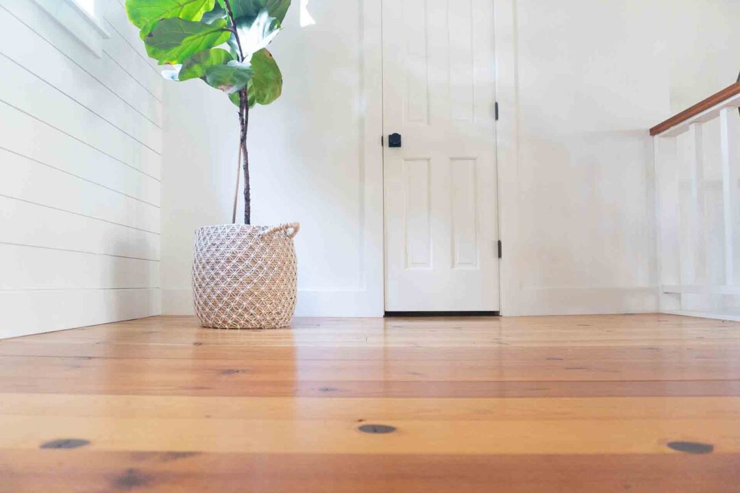 POOLSIDE INSTALLATION